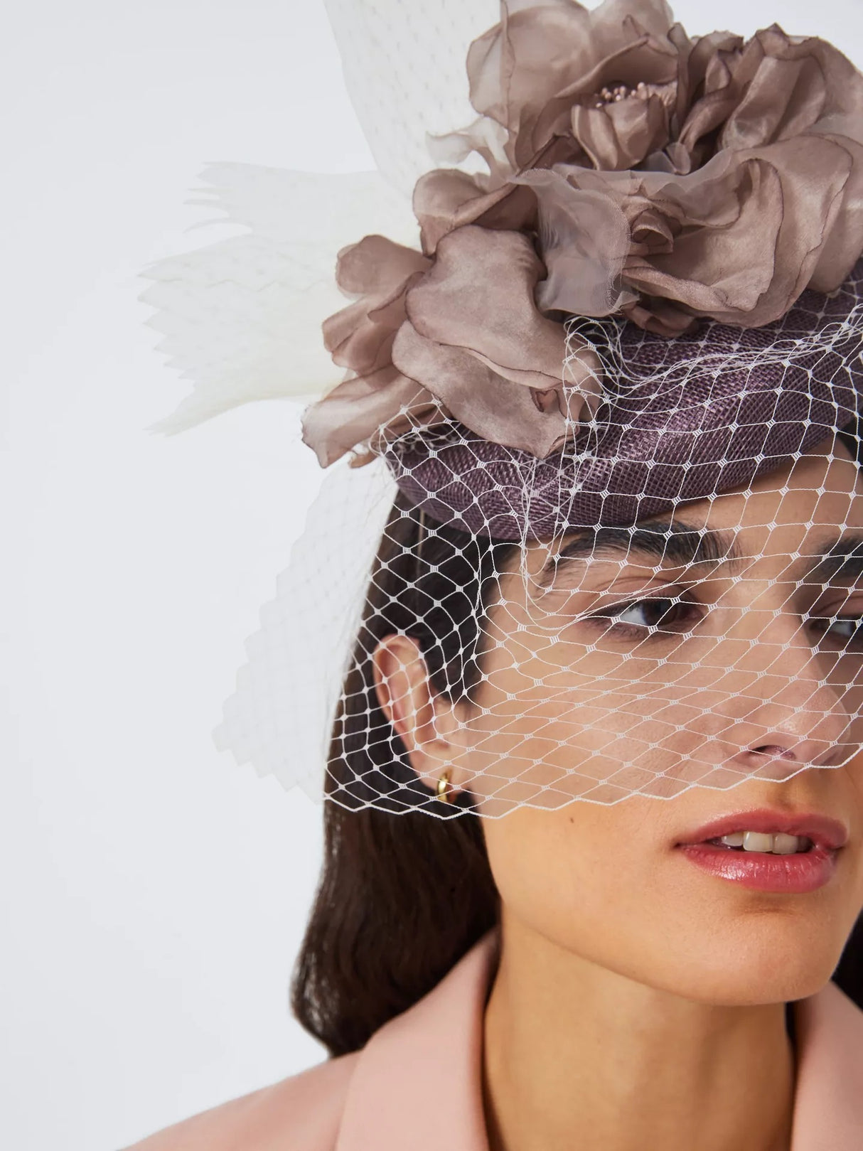 Vixen Women's Corsage Pillbox Net Cover Wedding Ascot Occasion Hat - Brown