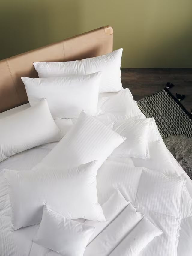 John Lewis Natural Collection Supreme Goose Down Pillow 48 x 74cm - Soft (1)