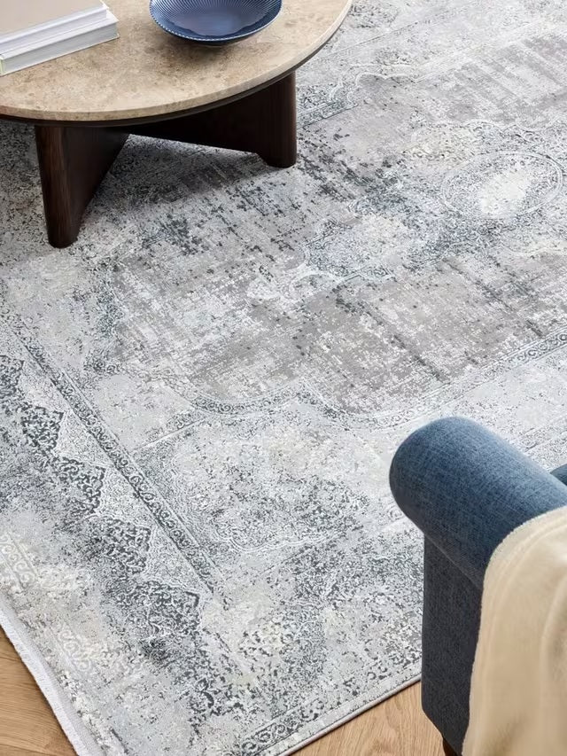 Gooch Luxury Distressed Traditional Medallion Rug L180 x W120cm - Silver