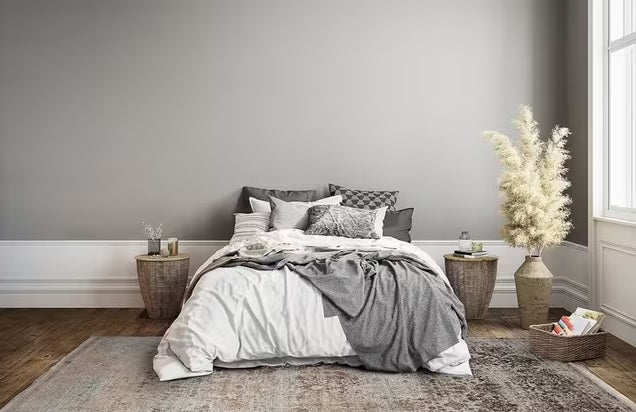 Gooch Luxury Distressed Traditional Medallion Rug L180 x W120cm - Silver