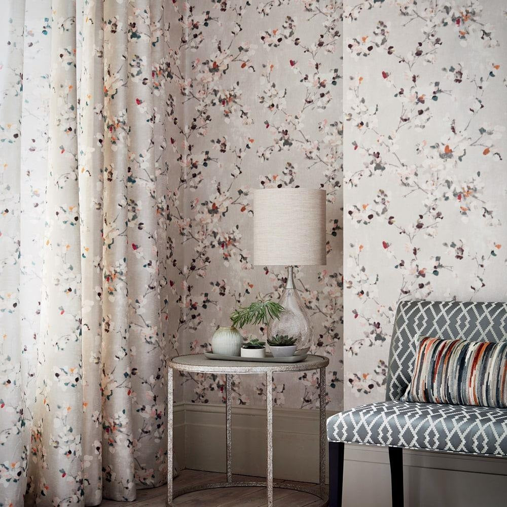 Romo Floris Japanese Garden Wallpaper L10.05m x 68cm - Spring Rose W411/01