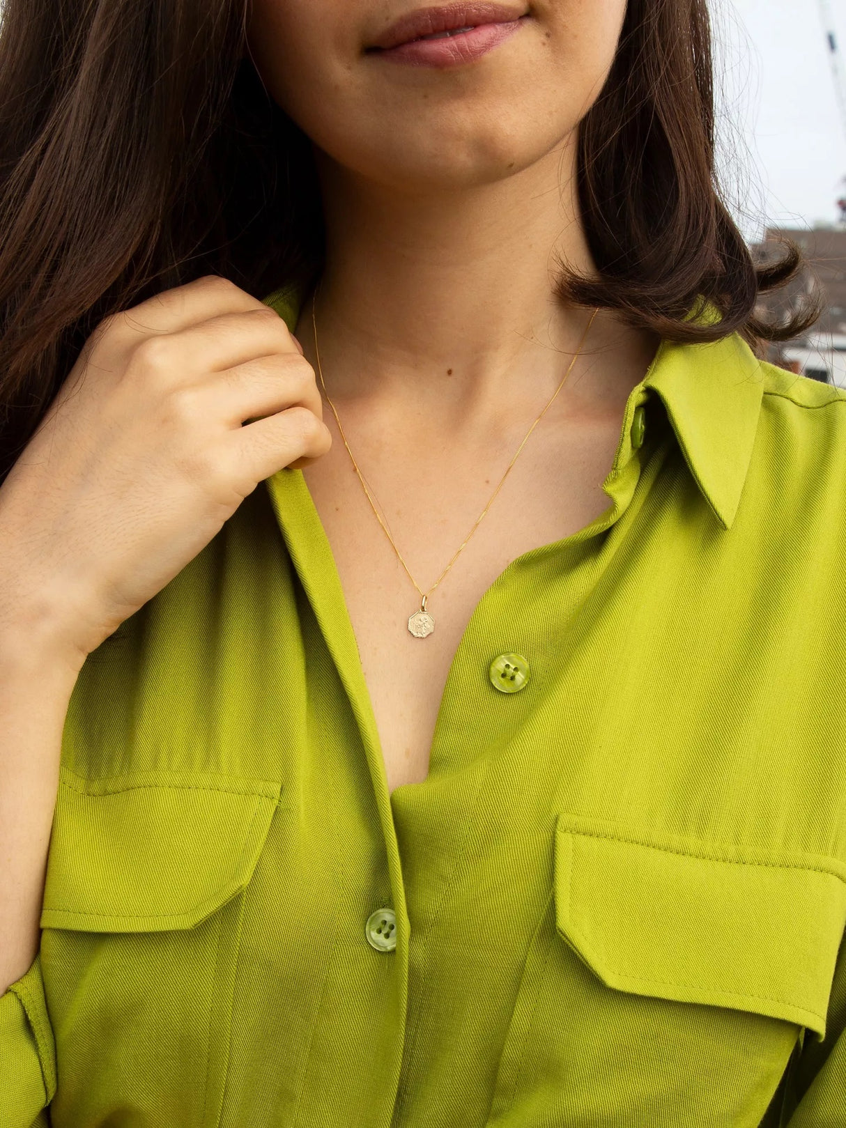 IBB 9ct Gold St Christopher Diamond Cut Satin Octagonal Pendant Necklace