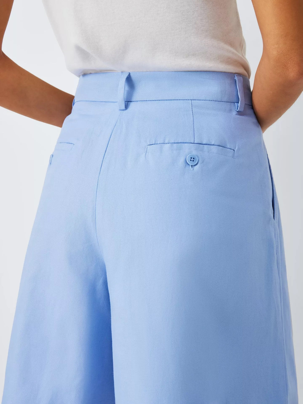 Weekend MaxMara Ecuba Flared Cotton Linen Blend Shorts - Light Blue - UK 10