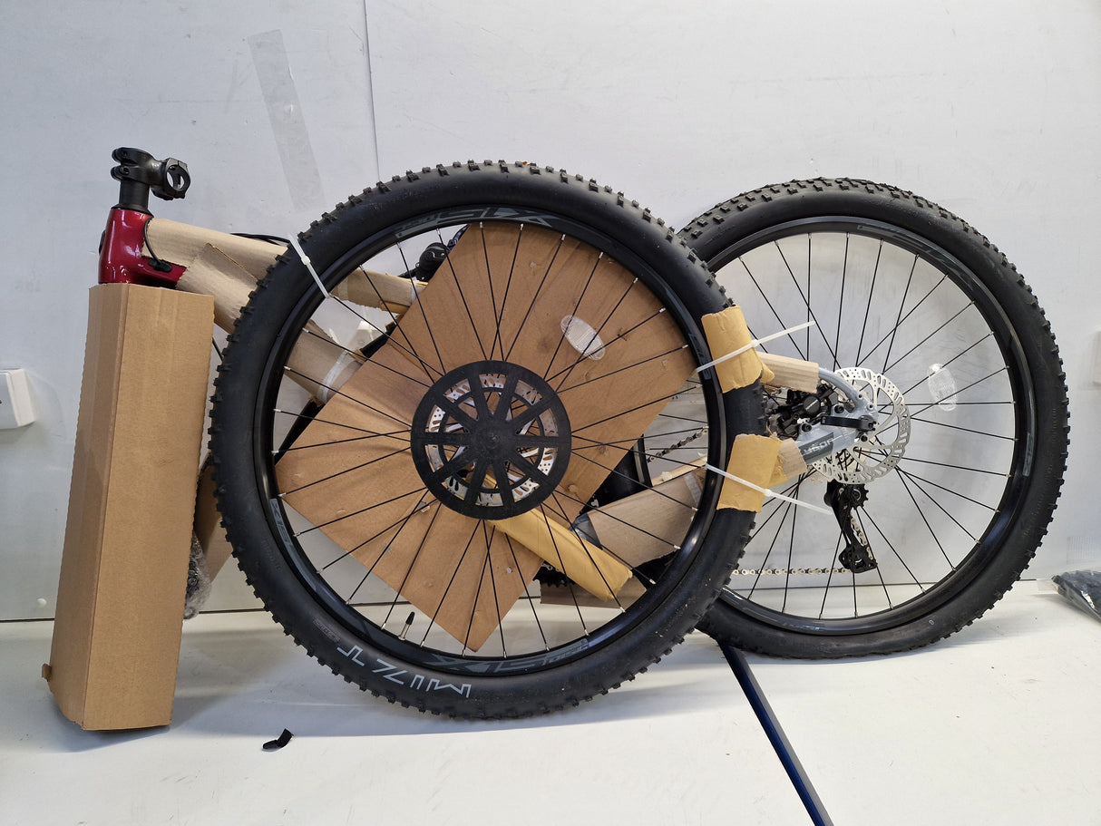 Polygon Xtrada 5 27.5" Wheel Unisex Mountain Bikes - Grey/Red - Small Frame