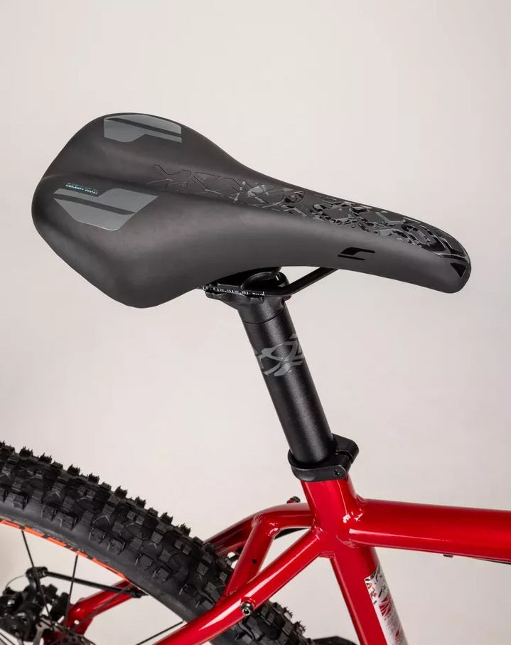 Carrera Valour Disc 16-Speed Front Suspension Mountain Bike - Red - Large