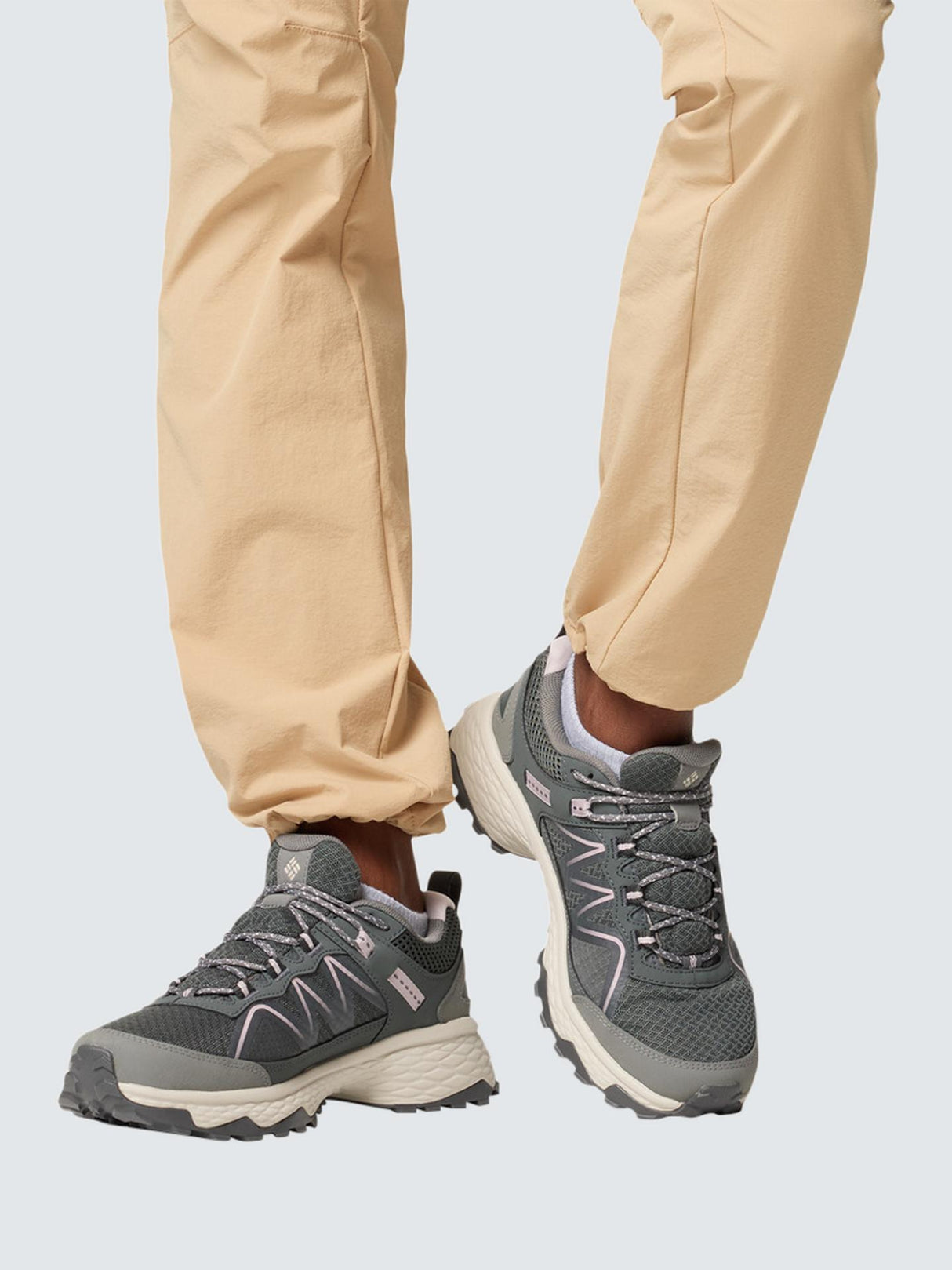 Columbia Women's PeakFreak Rush Outdry Hiking Boot Grill Vapour - Size 7