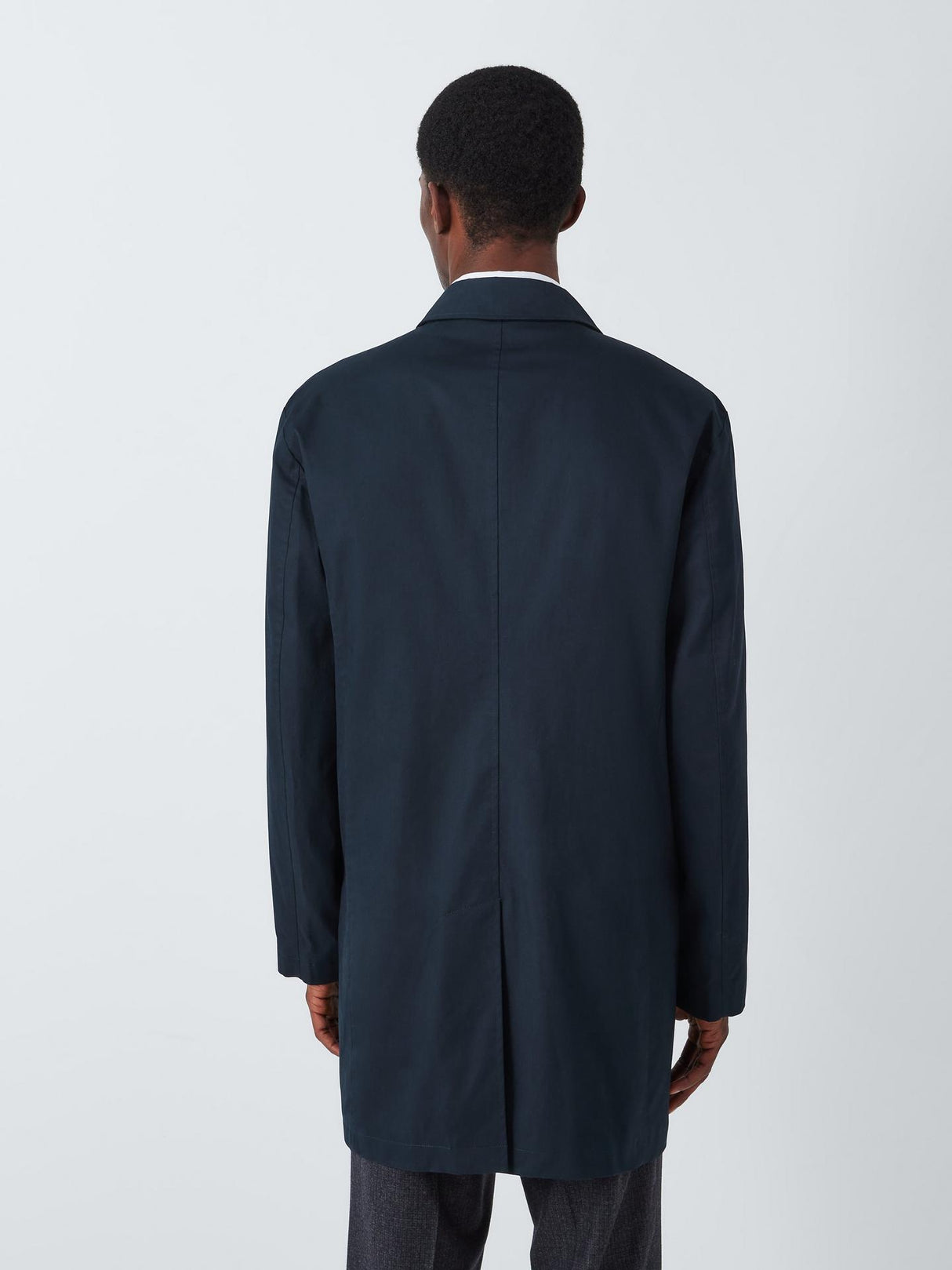 John Lewis Mens Regular Fit Cotton Blend Button City Mac Navy - Size Large