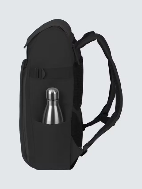 Kapten & Son 28L Bali Daypack Black Unisex Backpack with Laptop Compartment