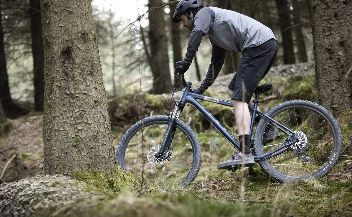 Voodoo Braag 9 Speed Mens Mountain Bike - Large 19'' Alloy Frame - Blue