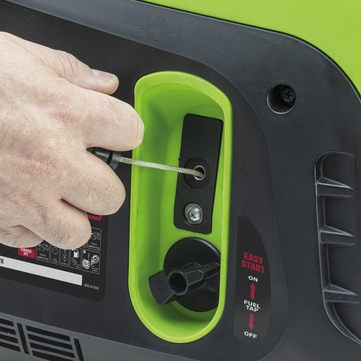 SIP ISG2202 Digital Inverter 25401 Portable Compact Petrol Generator 2000W