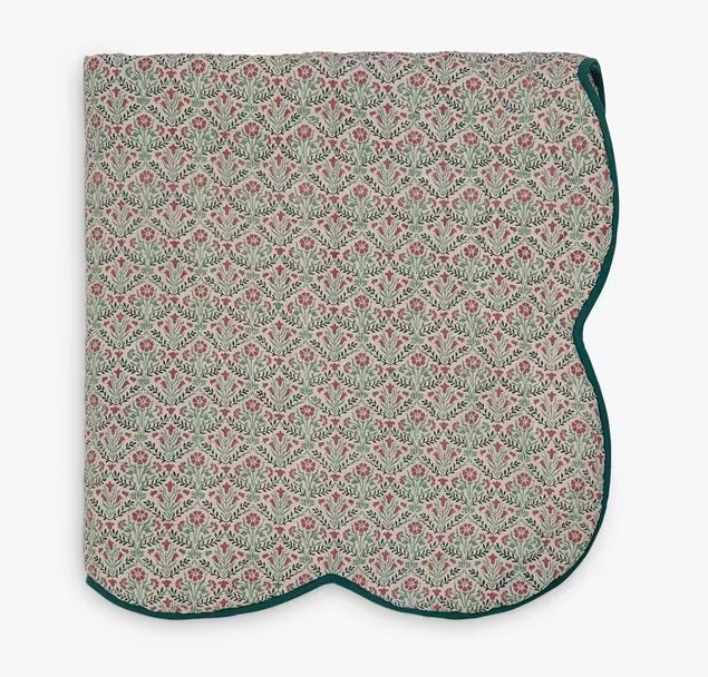 Morris & Co. Scallop Embroidered & Quilted Cotton Throw 220 x 170cm - Green - Kazoop 