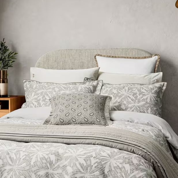 Bedeck of Belfast Cora Light Grey Cotton Sateen Duvet Cover Set - Double - Kazoop 