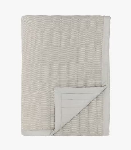 Bedeck of Belfast Cora Cotton Lined Quilted Throw 200 x 150cm - Light Grey - Kazoop 