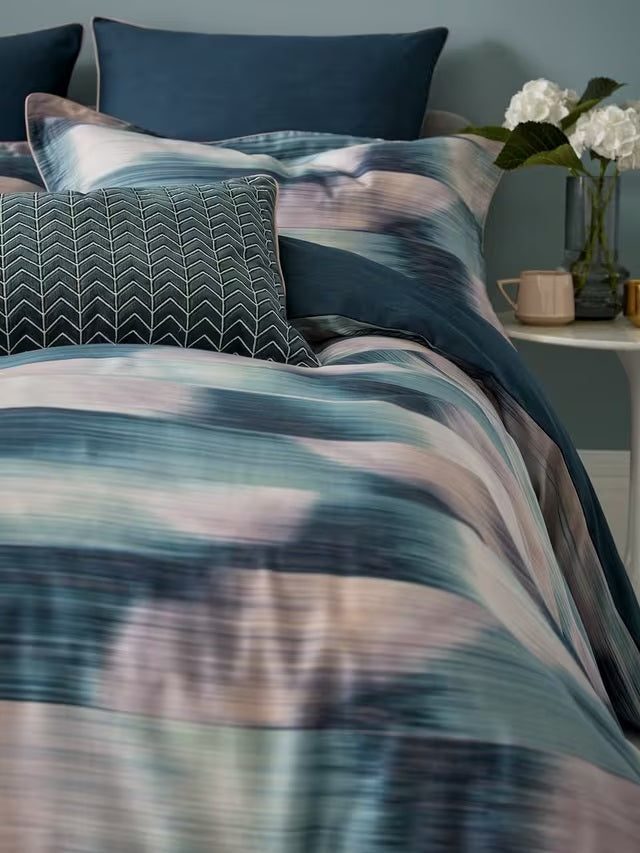 Harlequin Oscillation Abstract Cotton Sateen Blue Duvet Cover Set - King