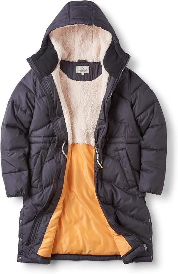 Passenger Women's Kinsey Water Repellent Quilted Coat - Black - Size M