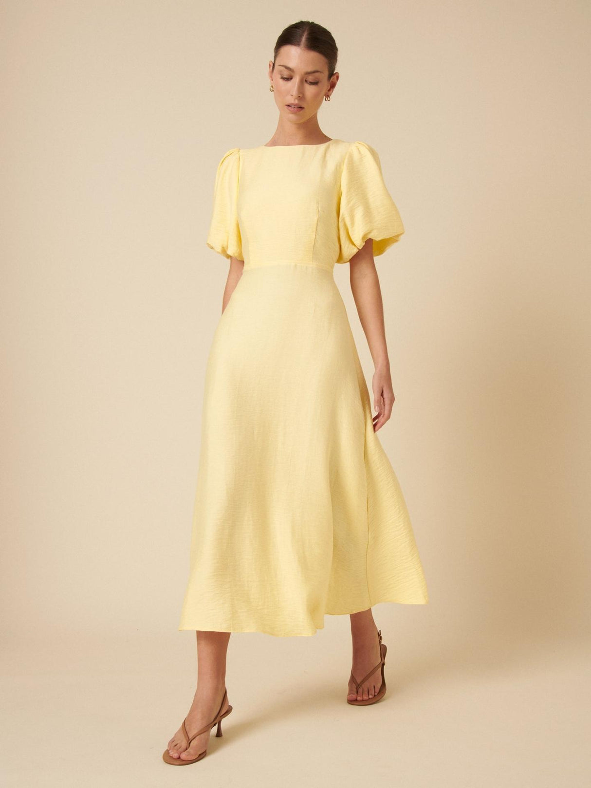 Nobody's Child Petite Zola Short Puff Sleeve Open Back Midi Dress Yellow 16