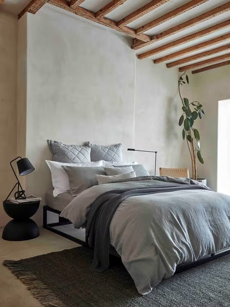 Christy Organic Cotton 200TC Retreat Soft Grey Duvet Cover Set - King Size - Kazoop 