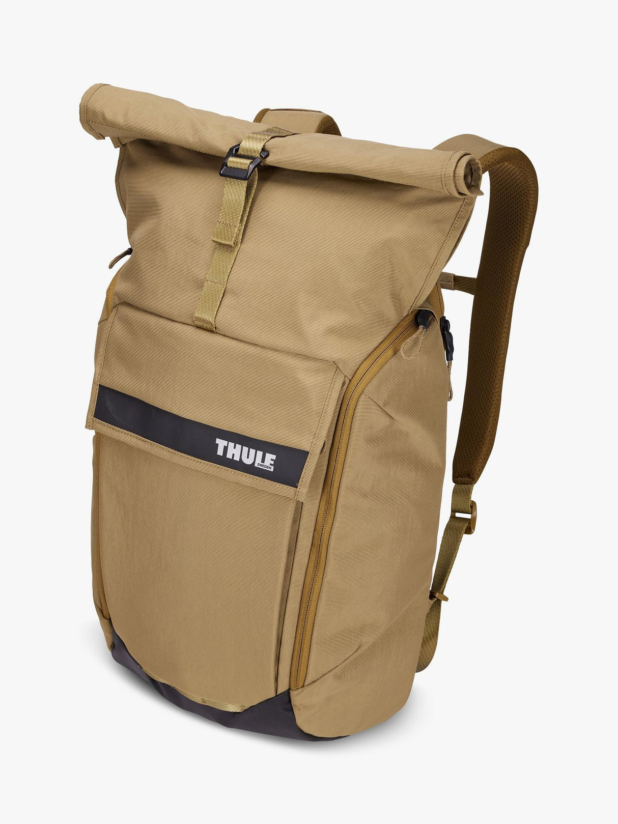 Thule Paramount 24L weather-resistant Backpack H56 x W19 x D32cm - Nutria