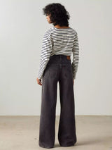 Levi's XL Mid Rise Straight Leg Baggy Jeans - Influential Lady - Size 30