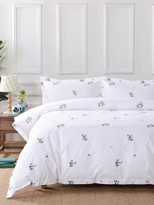 bluebellgray Laura Floral Cotton 300TC Double Duvet Cover Set - White/Multi - Kazoop 