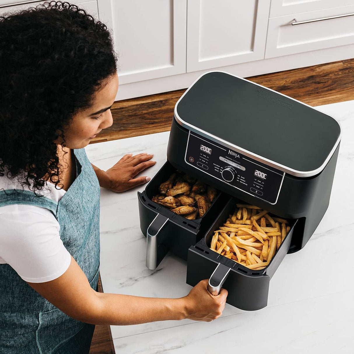 Ninja Foodi Max AF400UK 9.5L Dual-Zone Air Fryer 2470W - Black - Kazoop 