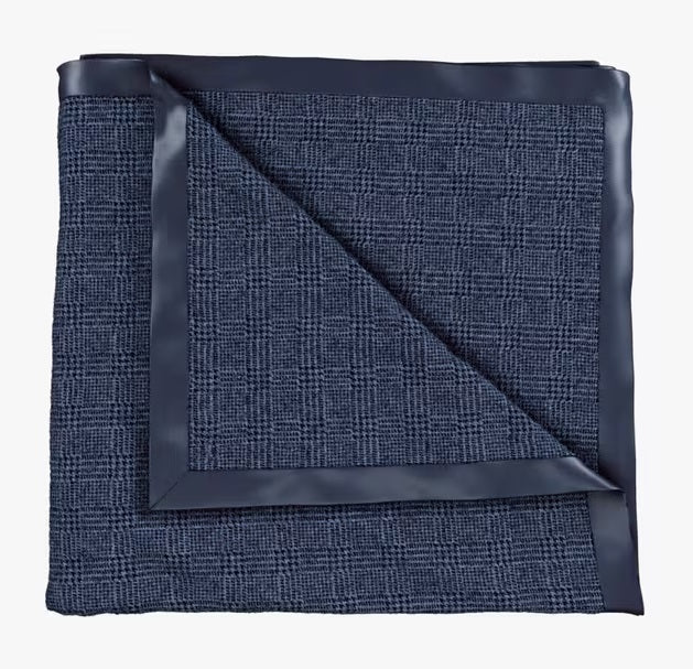 Bedeck of Belfast Freya 100% Wool Throw 200 x 150cm - Midnight Blue - Kazoop 