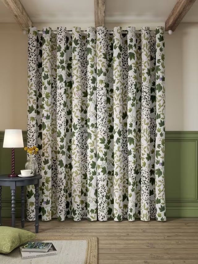 Sanderson Sycamore & Oak Pair Lined Eyelet Curtains W167 x D228cm - Kale