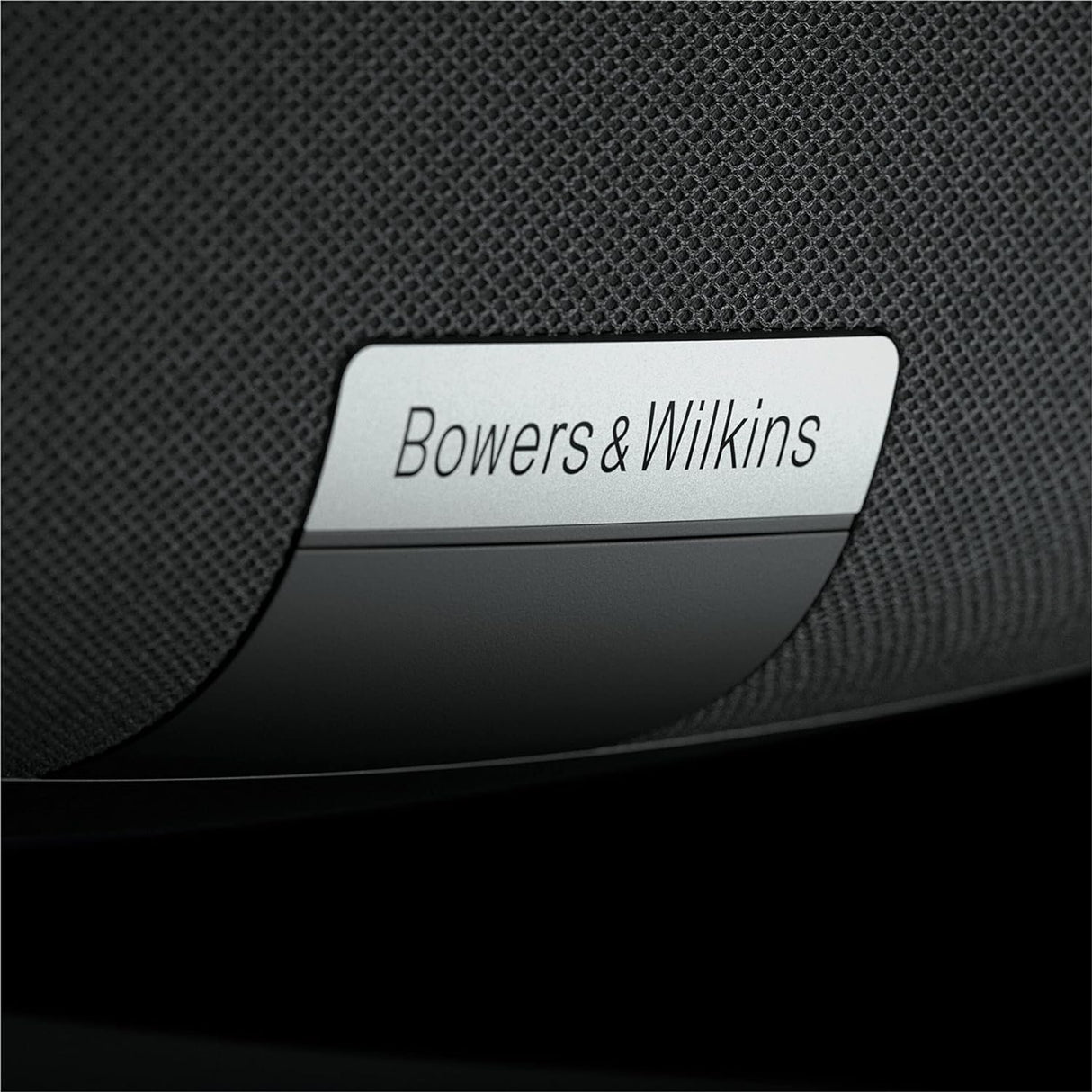 Bowers & Wilkins Zeppelin Wireless Smart Speaker - Midnight Grey - Kazoop 