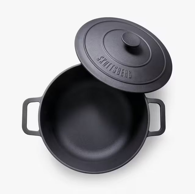 Skottsberg Cast Iron 28cm 5.5L Oven Safe Casserole Dish & Lid - Black