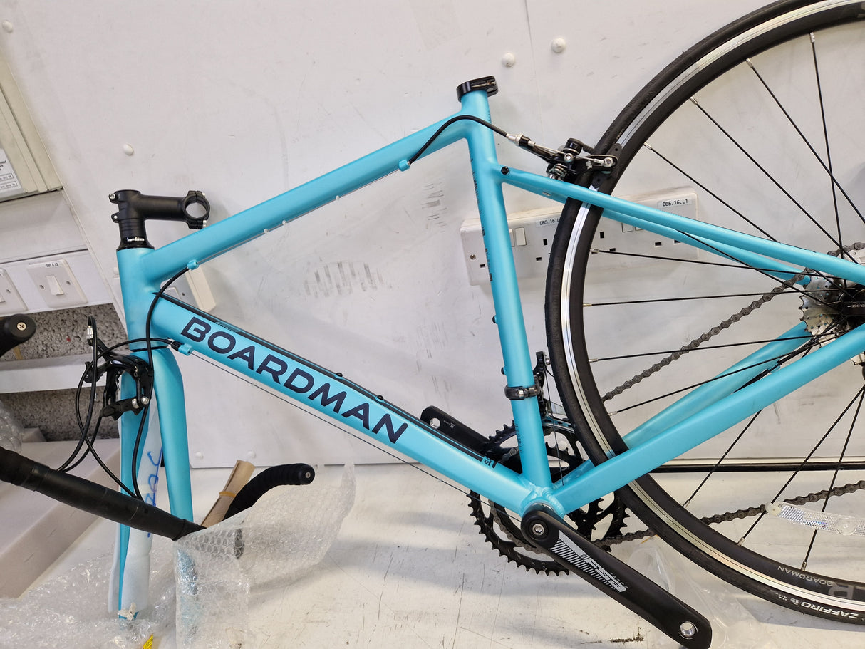 Boardman SLR 8.6 Womens 16-Speed Road Racing Bike - Blue - Medium Frame
