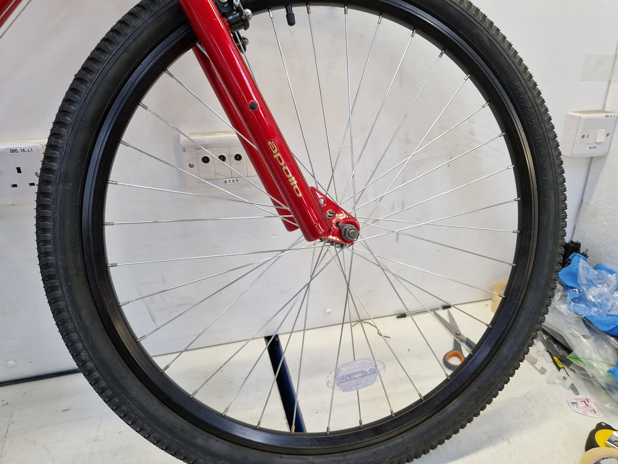 Apollo Transition Mens 18-Speed V-Brakes Hybrid Bike - Red - Small 14''