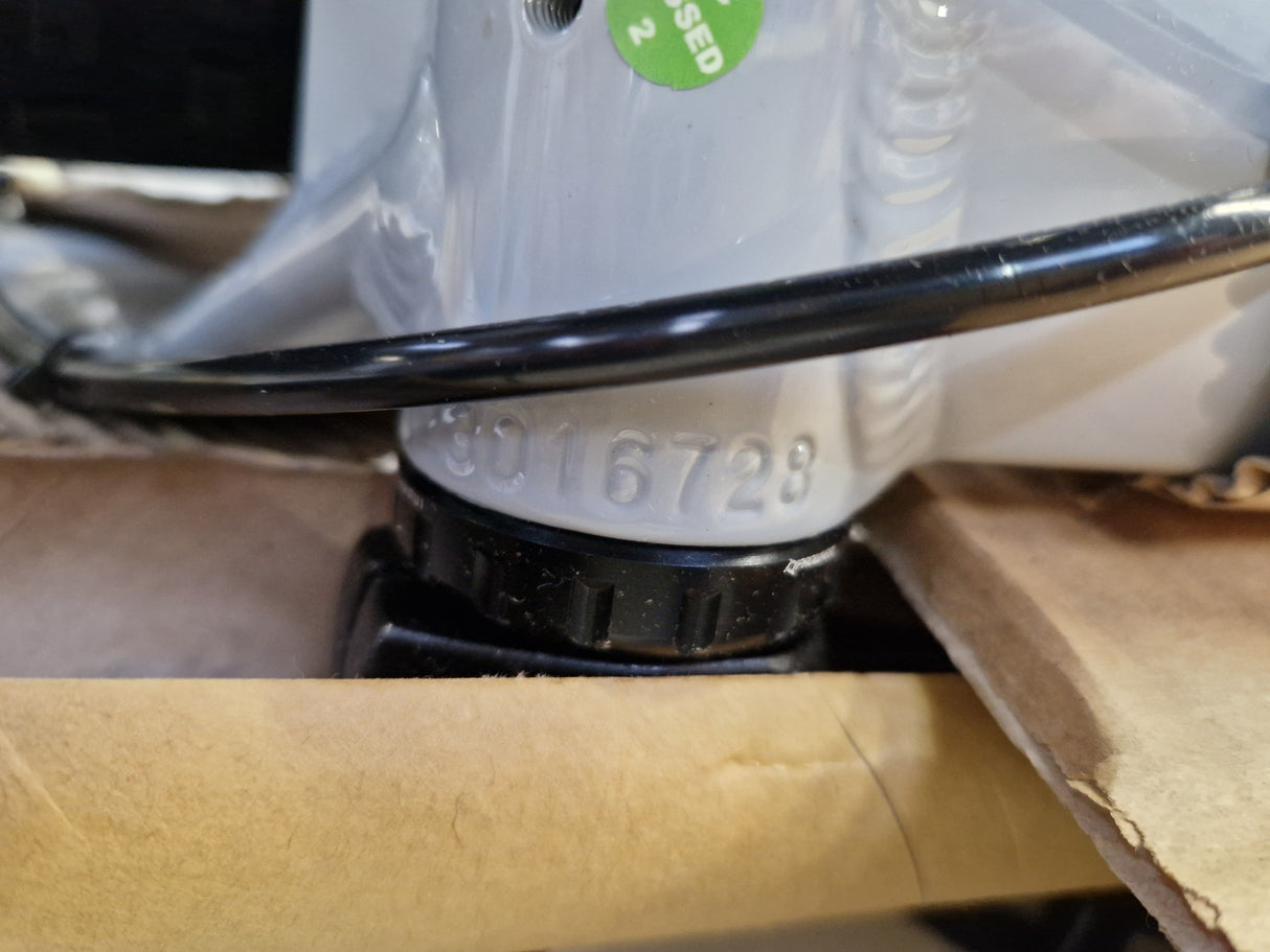 Polygon Xtrada 5 27.5" Wheel Unisex Mountain Bikes - Grey/Red - Small Frame