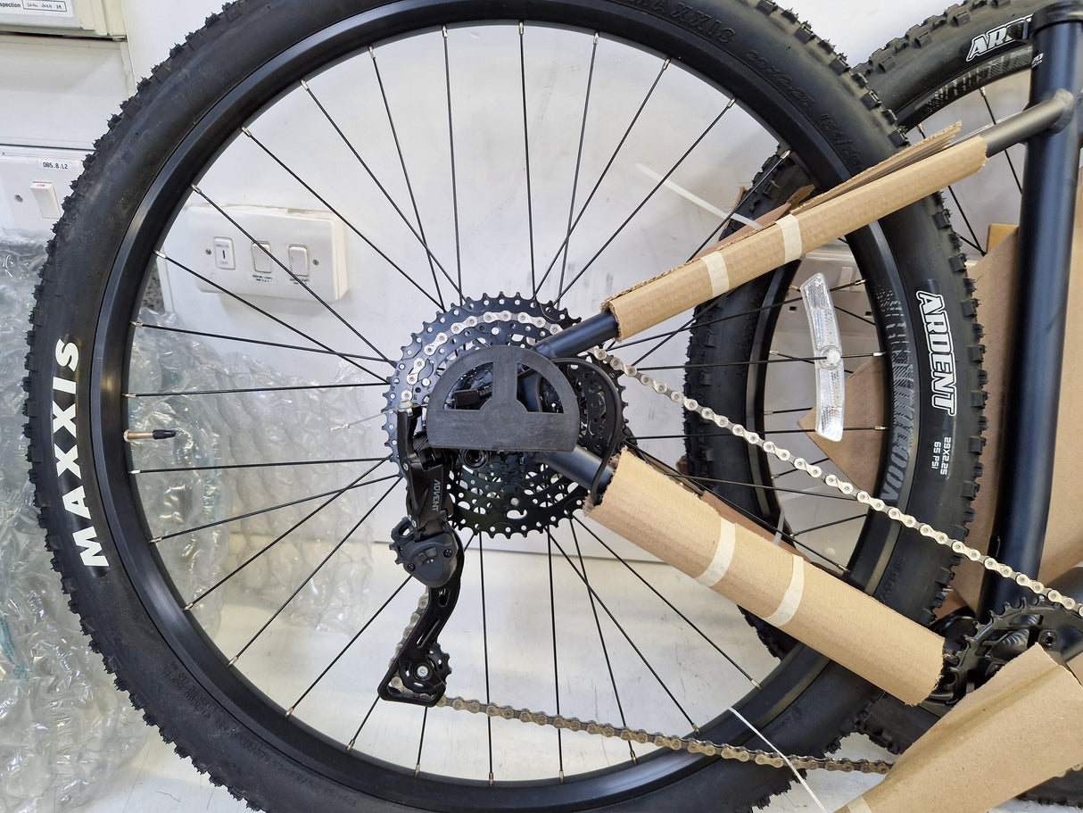 Voodoo Braag Mens Front Suspension 9-Speed Mountain Bike - Black - XL Frame