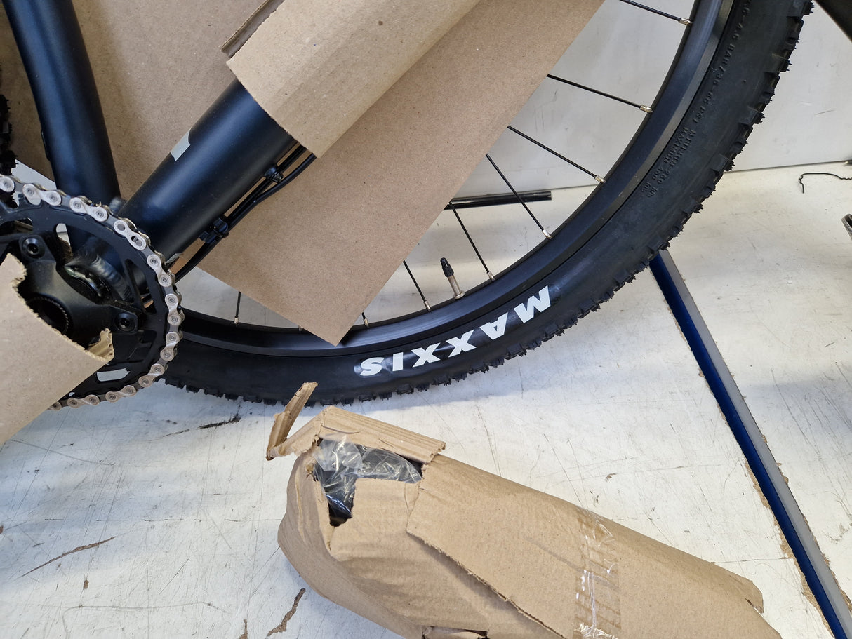 Voodoo Braag Mens Front Suspension 9-Speed Mountain Bike - Black - XL Frame