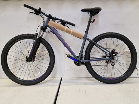 Carrera Vengeance Womens 16 Gears Alloy Mountain Bike - Grey - 16" Medium