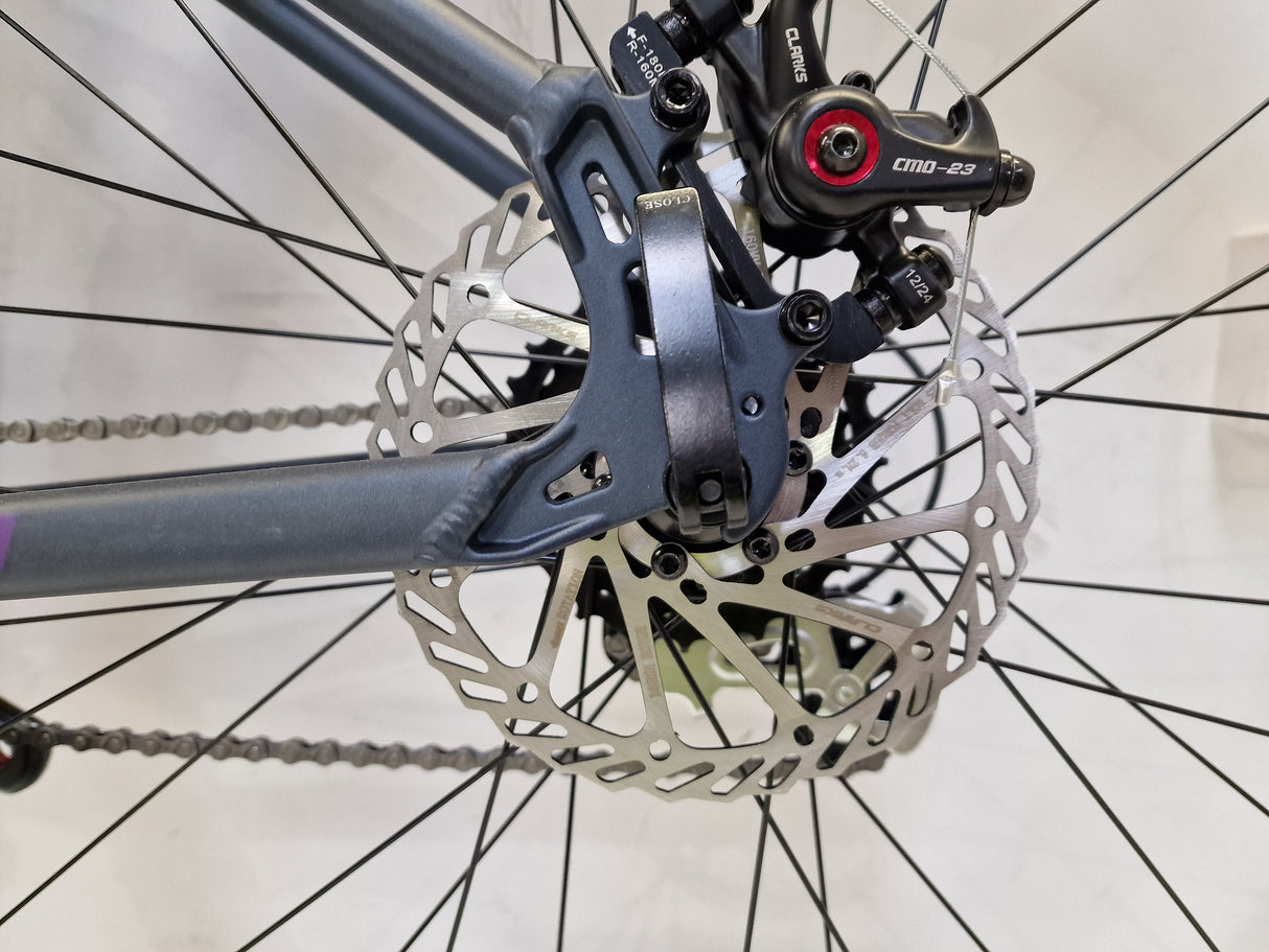 Carrera Vengeance Womens 16 Gears Alloy Mountain Bike - Grey - 16" Medium