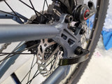 Carrera Vengeance Womens 16-Gears Alloy Mountain Bike - Grey - 16" Medium
